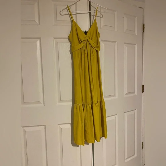 NWT Banana Republic Twist Dress Size 4 - Picture 5 of 5